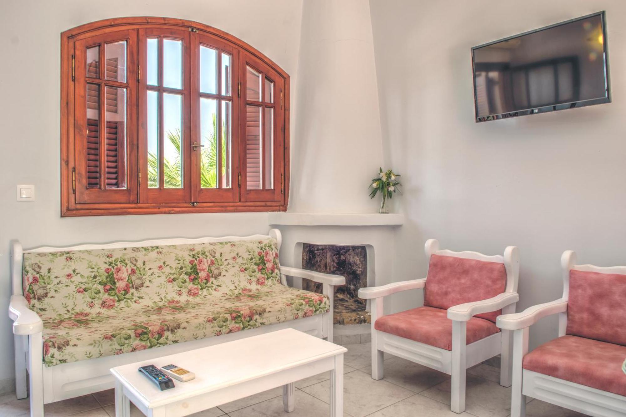 The Palm Garden - Idyllic Pool Apartments In A Green Oasis エルモネス 部屋 写真